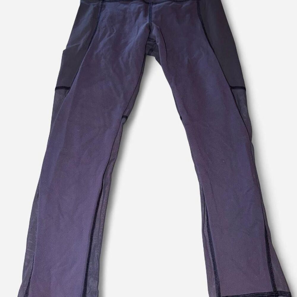 Lululemon Women's Navy and Black Leggings